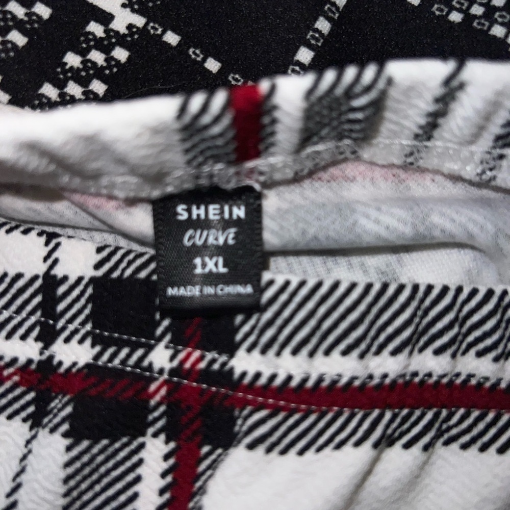 SHEIN Curve Plaid Skirt 1XL